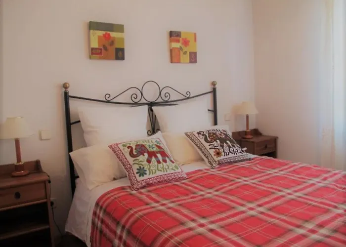 El Eresma De Carmen Nyaraló *